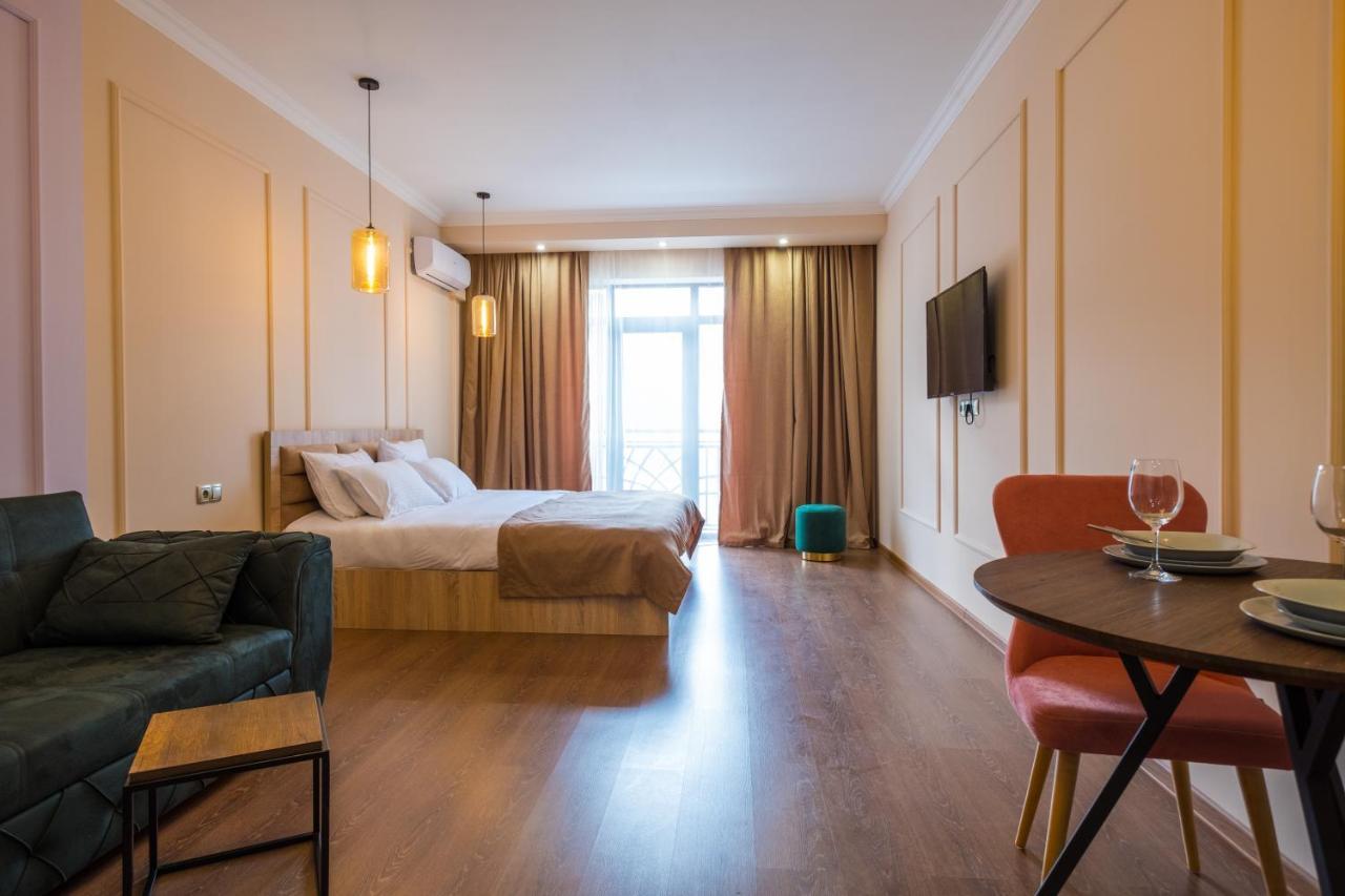 Iren river side apartments Tbilisi Exterior foto