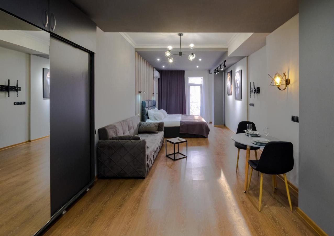 Iren river side apartments Tbilisi Exterior foto
