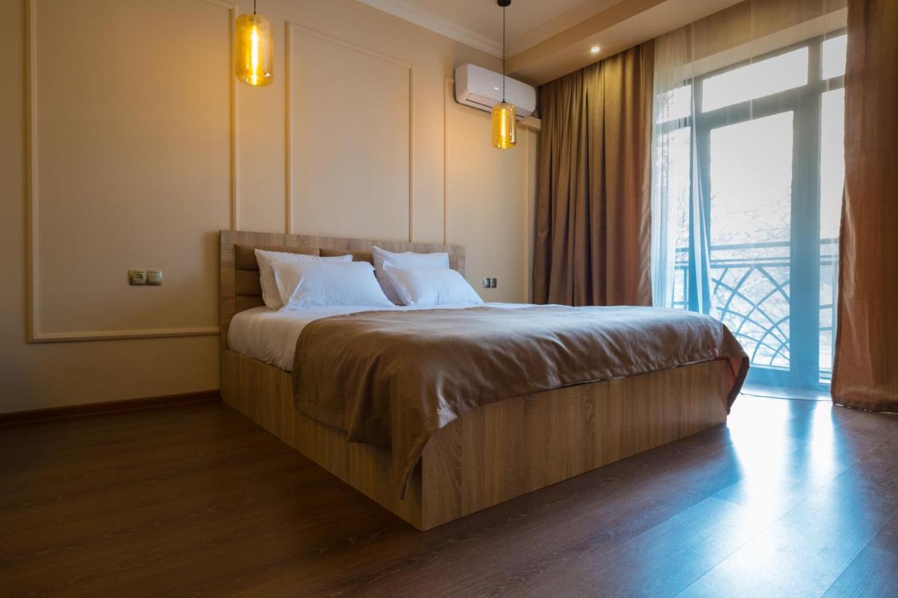 Iren river side apartments Tbilisi Exterior foto